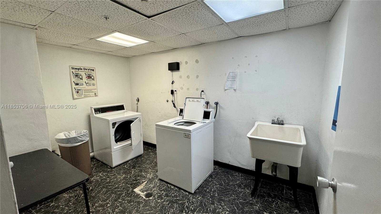 Small Image of 905 BRICKELL BAY DR #1631, Miami Number 22