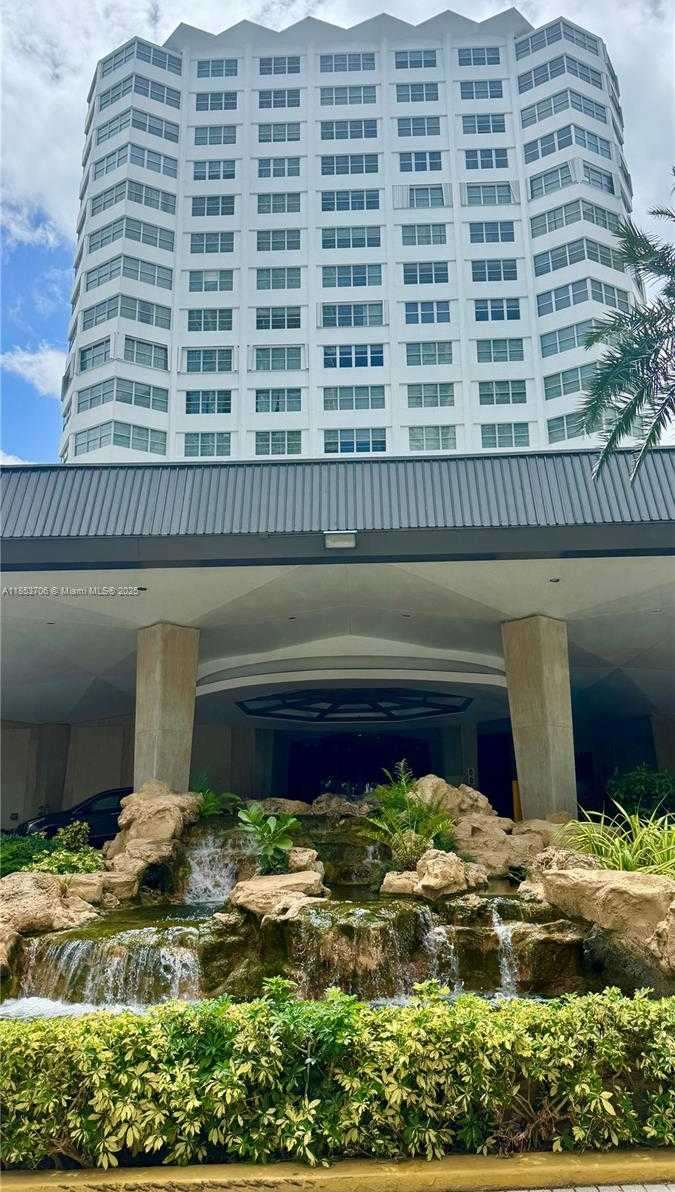 Small Image of 905 BRICKELL BAY DR #1631, Miami Number 29