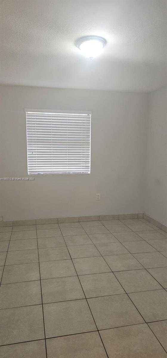Small Image of 15661 SOUTH WEST 104TH TER #325, Miami Number 15