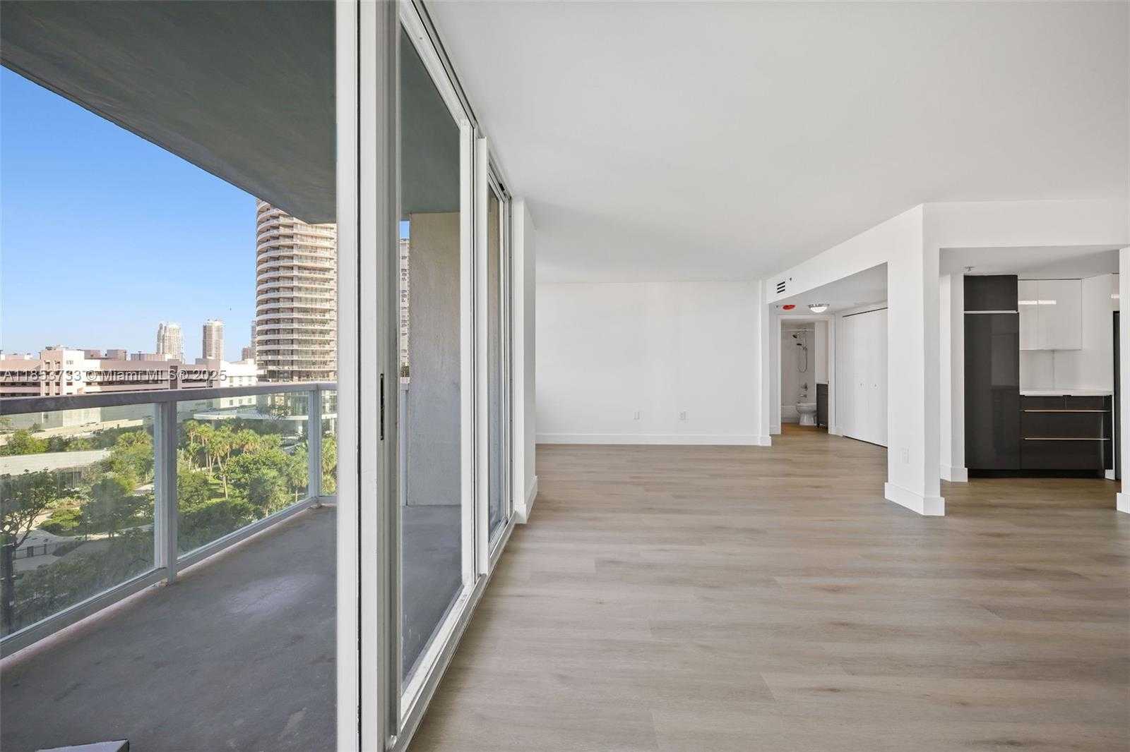 Small Image of 650 WEST AVE #808, Miami Beach Number 35
