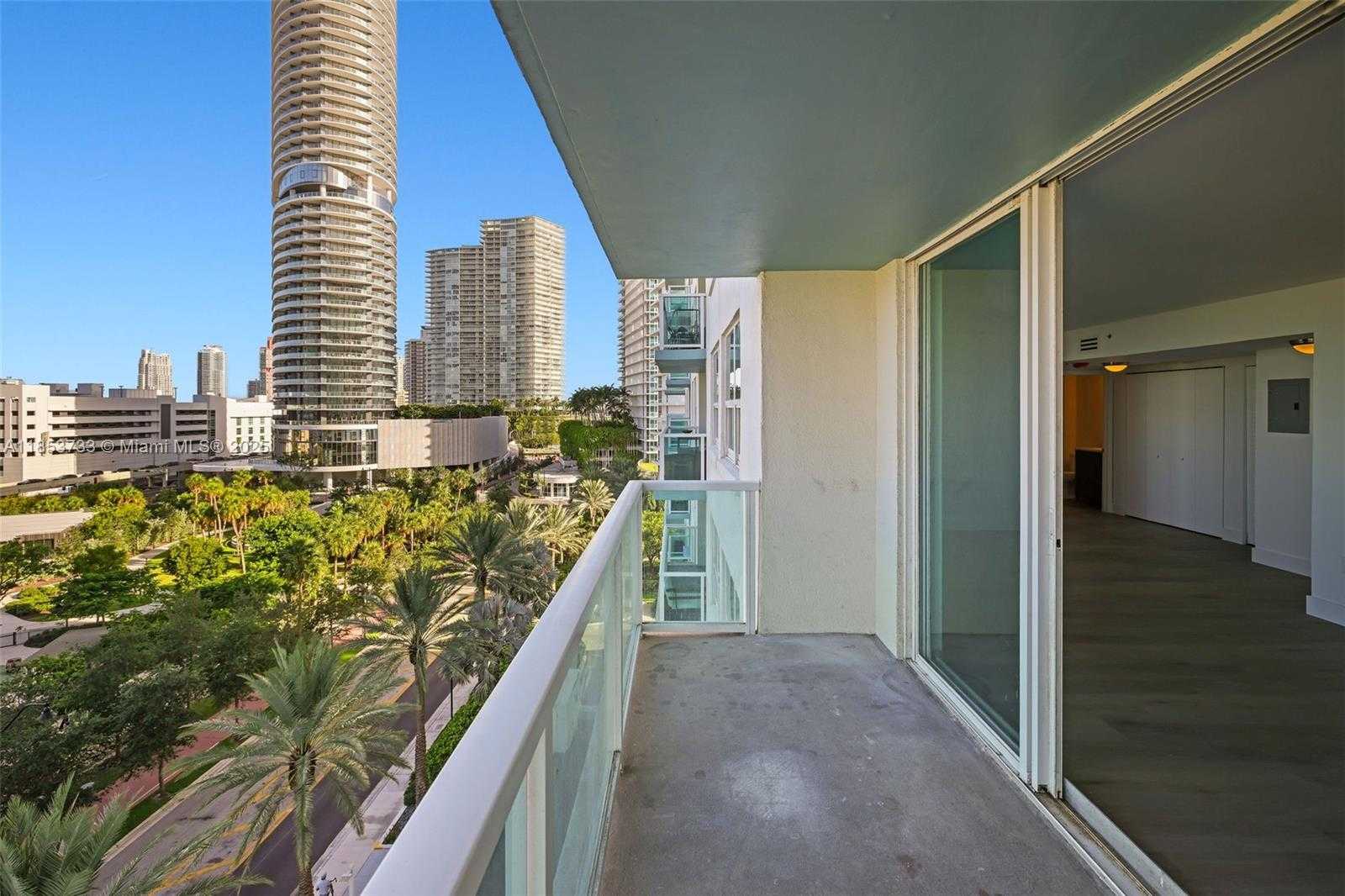 Small Image of 650 WEST AVE #808, Miami Beach Number 38