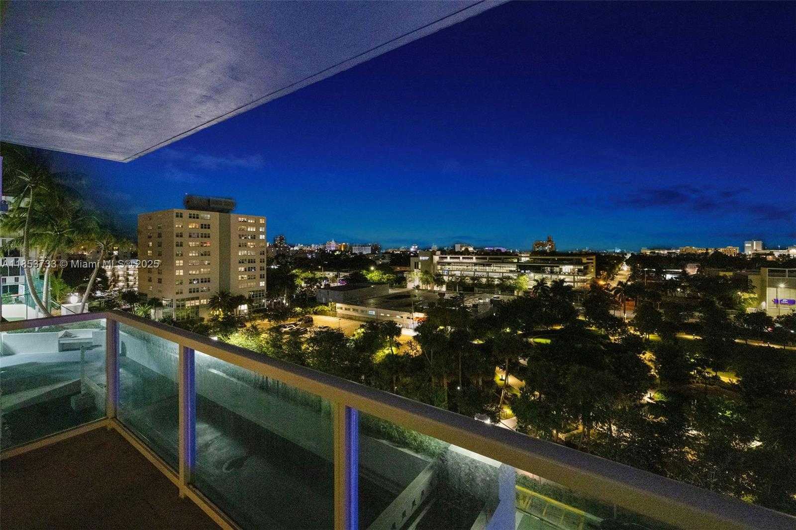 Small Image of 650 WEST AVE #808, Miami Beach Number 44
