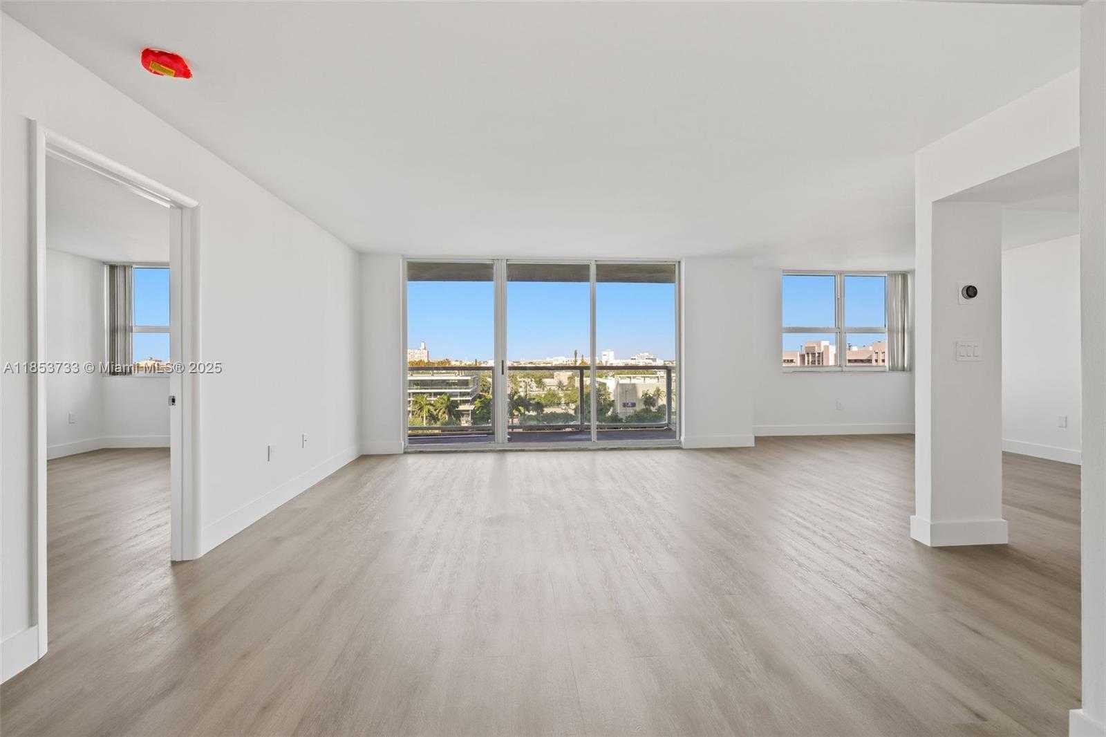 Small Image of 650 WEST AVE #808, Miami Beach Number 7