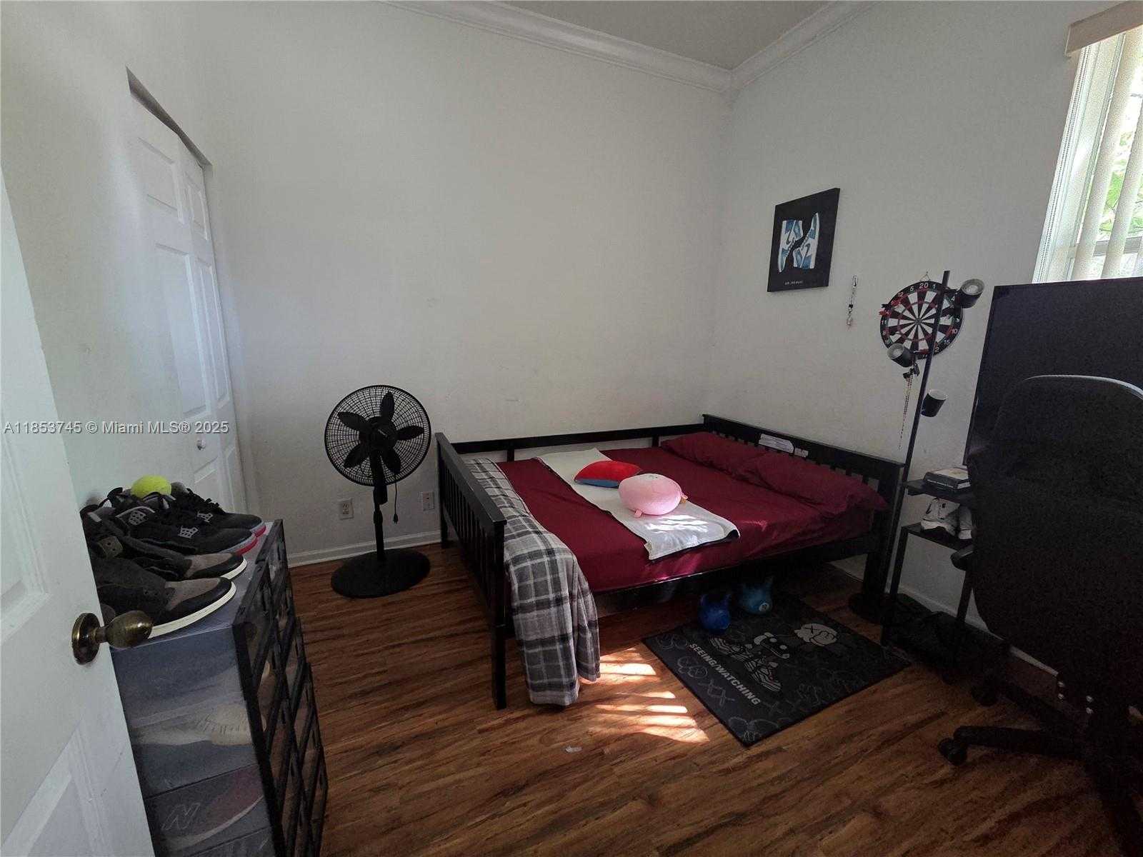Small Image of 1010 DAISY LN, Weston Number 15