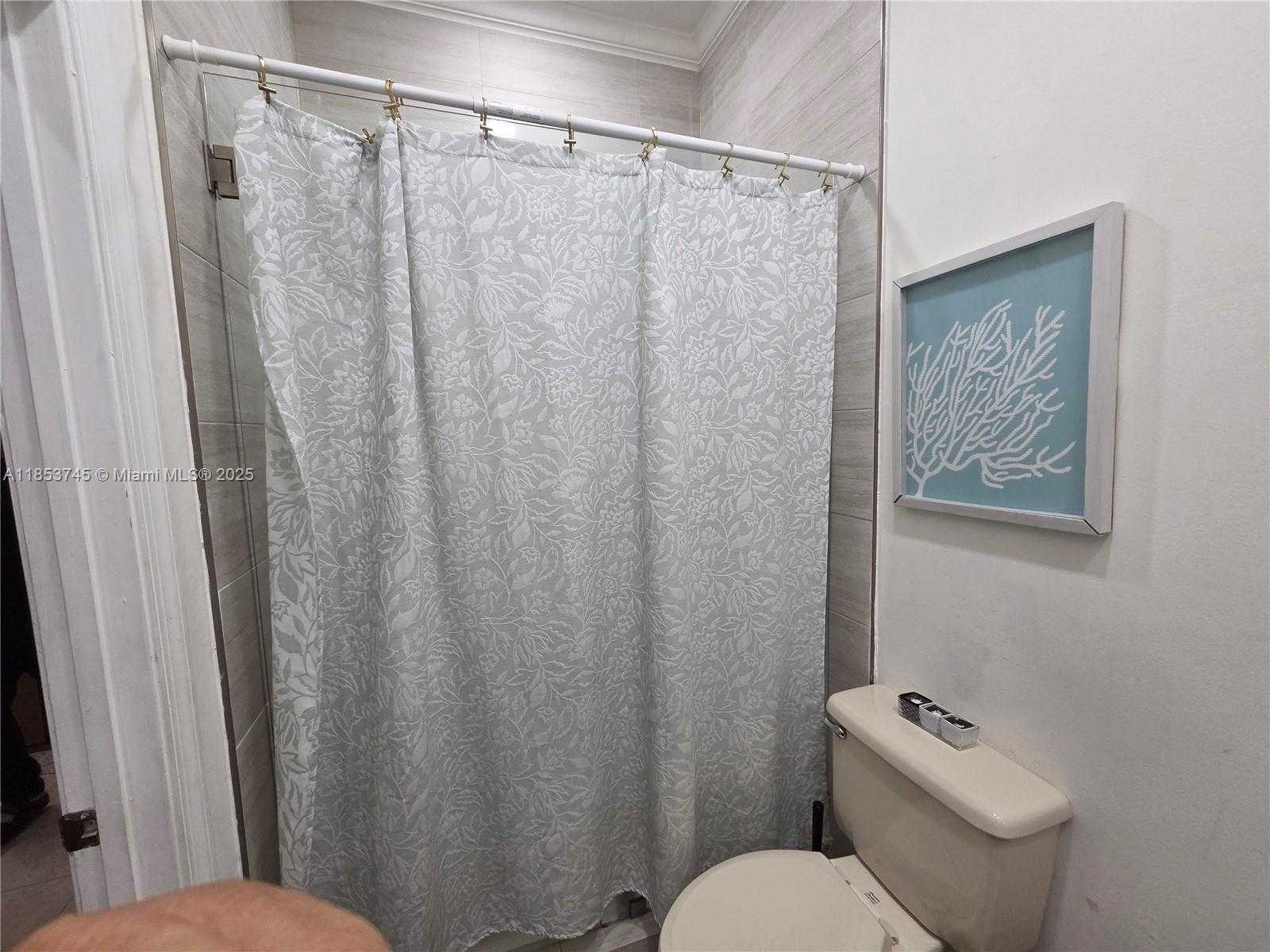 Small Image of 1010 DAISY LN, Weston Number 18