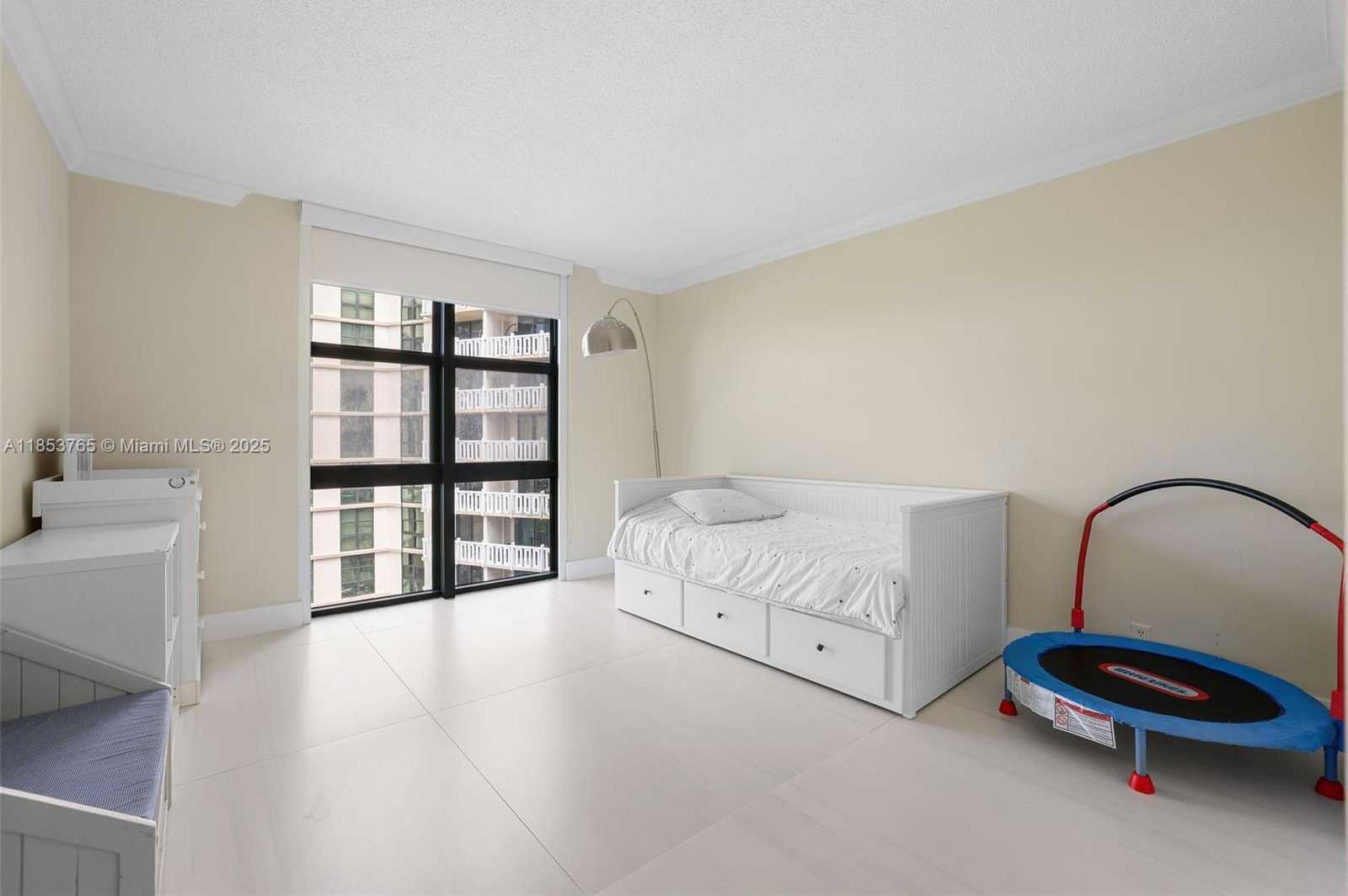 Small Image of 1121 CRANDON BLVD #E802, Key Biscayne Number 21