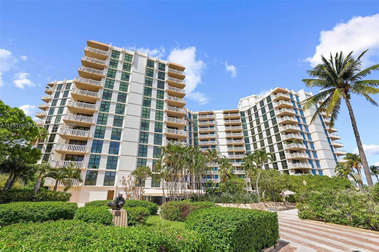 Small Image of 1121 CRANDON BLVD #E802, Key Biscayne Number 28