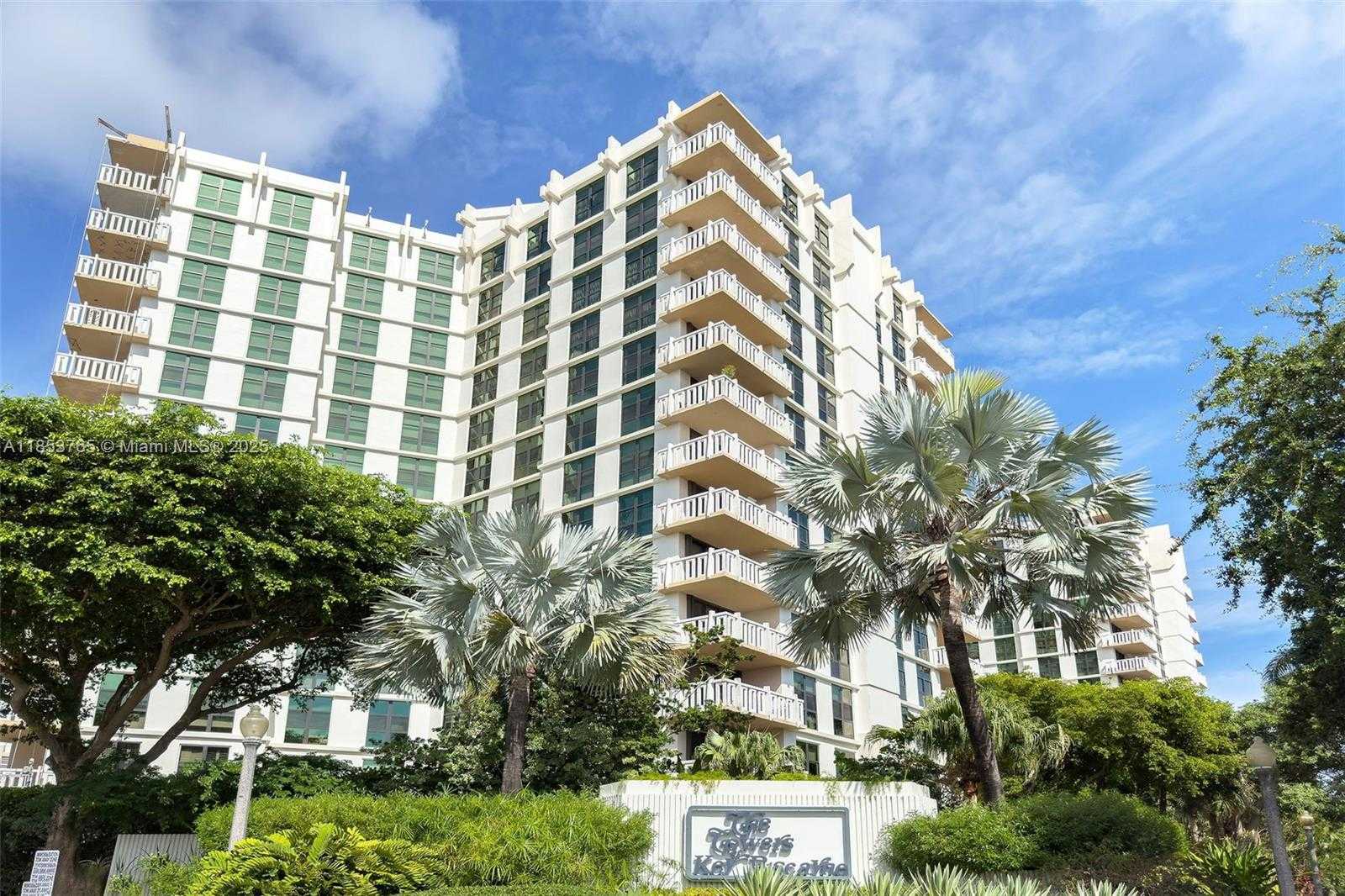 Small Image of 1121 CRANDON BLVD #E802, Key Biscayne Number 3
