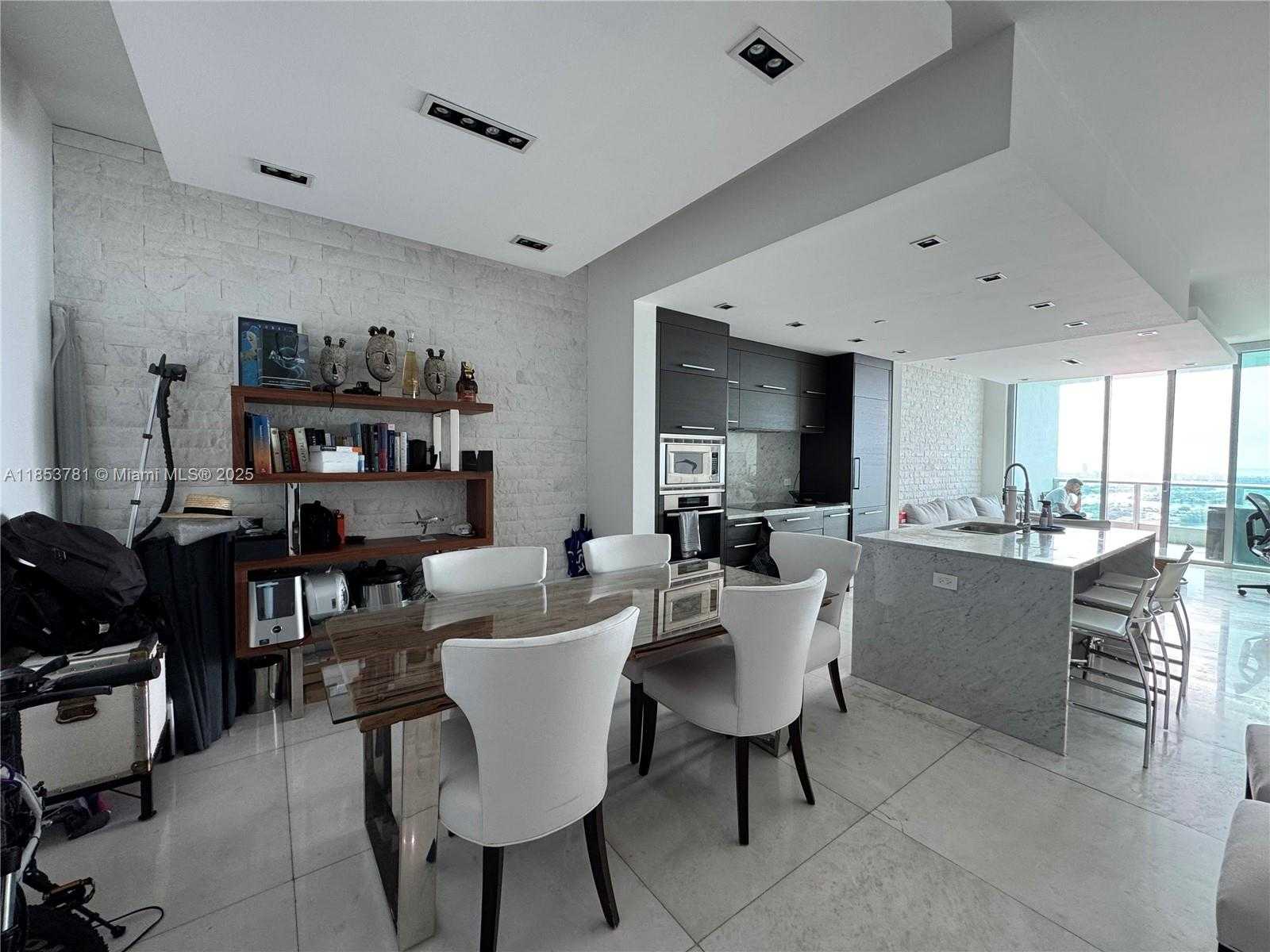 Small Image of 900 BISCAYNE BLVD #4103, Miami Number 4