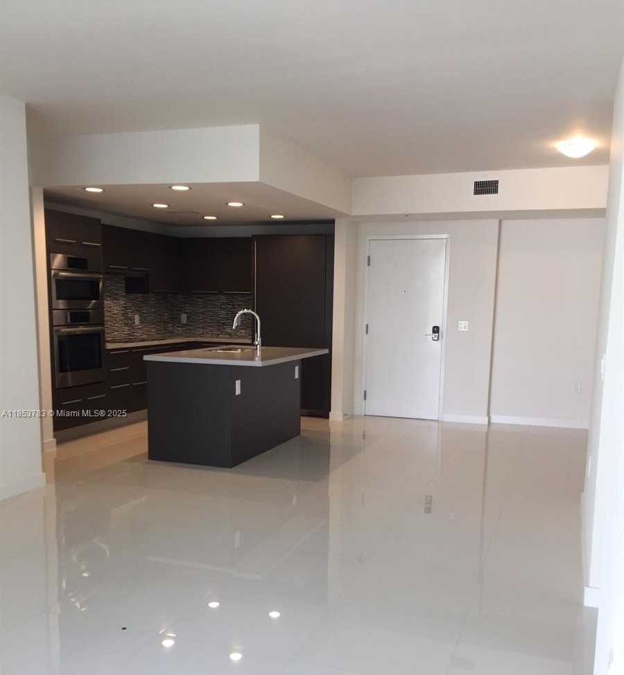Small Image of 7825 NORTH WEST 107 AVE #419, Doral Number 3