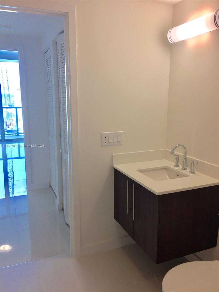 Small Image of 7825 NORTH WEST 107 AVE #419, Doral Number 9