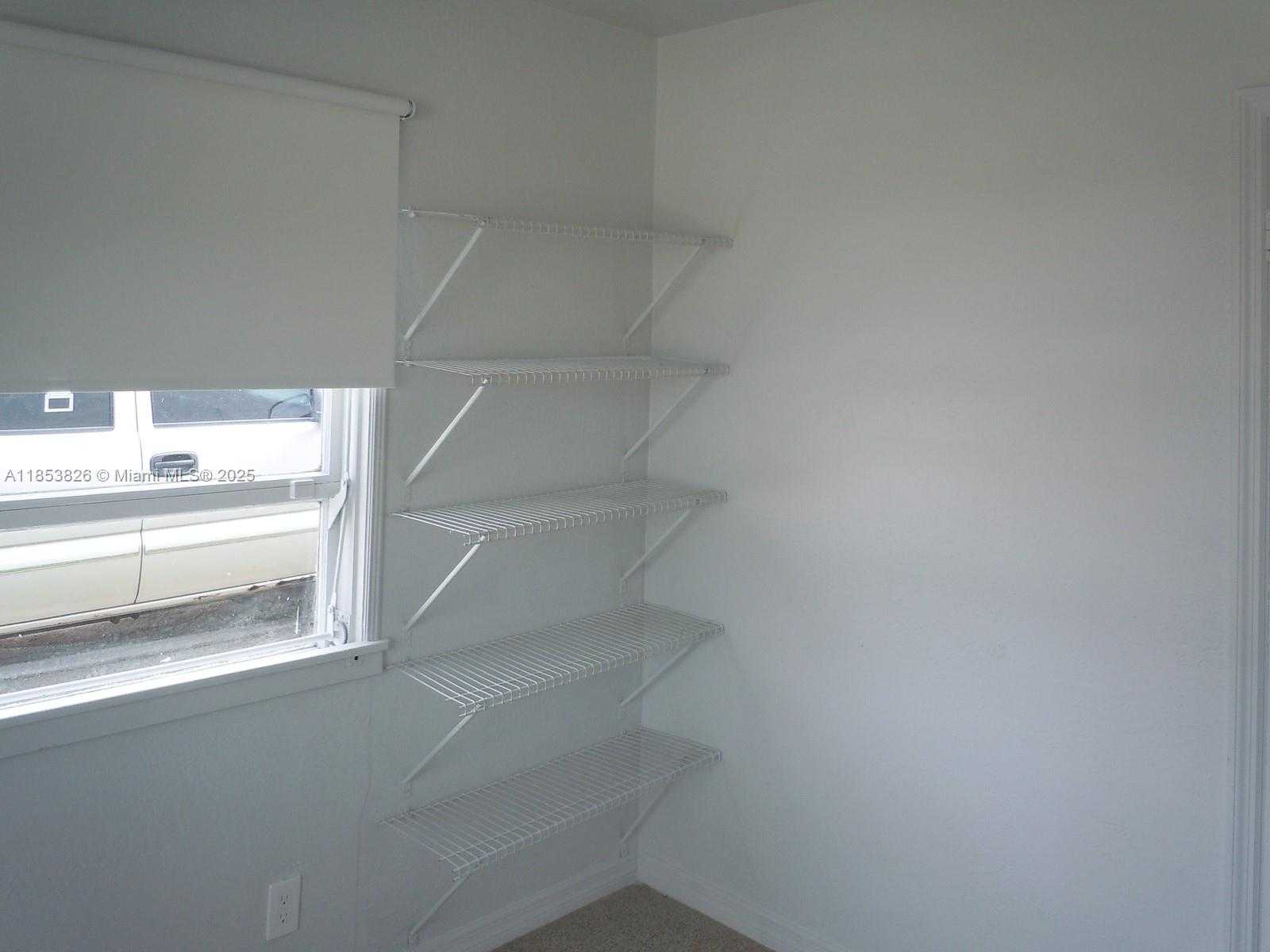 Small Image of 2124 TAYLOR ST #., Hollywood Number 17