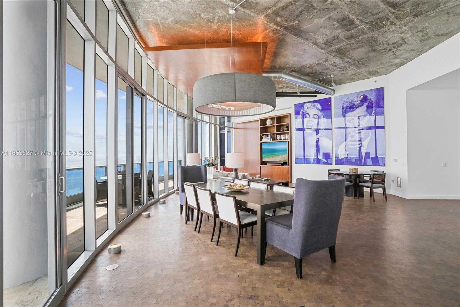 Small Image of 5959 COLLINS AVE #2007, Miami Beach Number 19