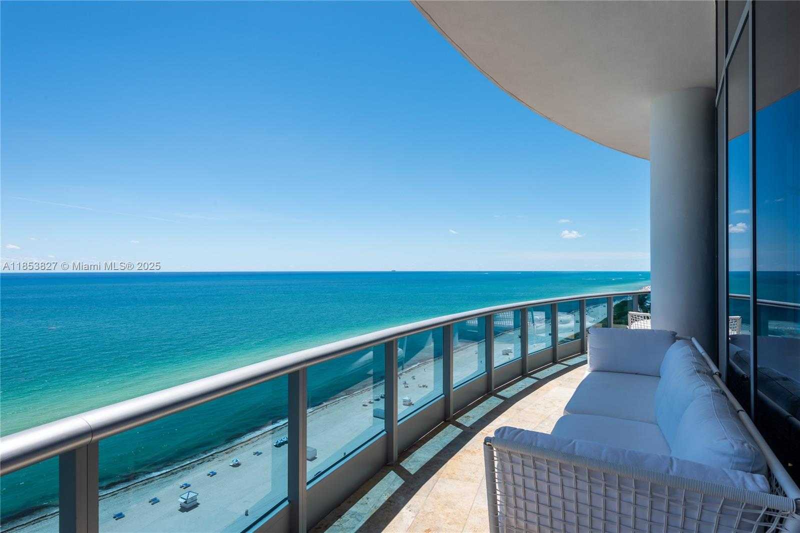 Small Image of 5959 COLLINS AVE #2007, Miami Beach Number 21
