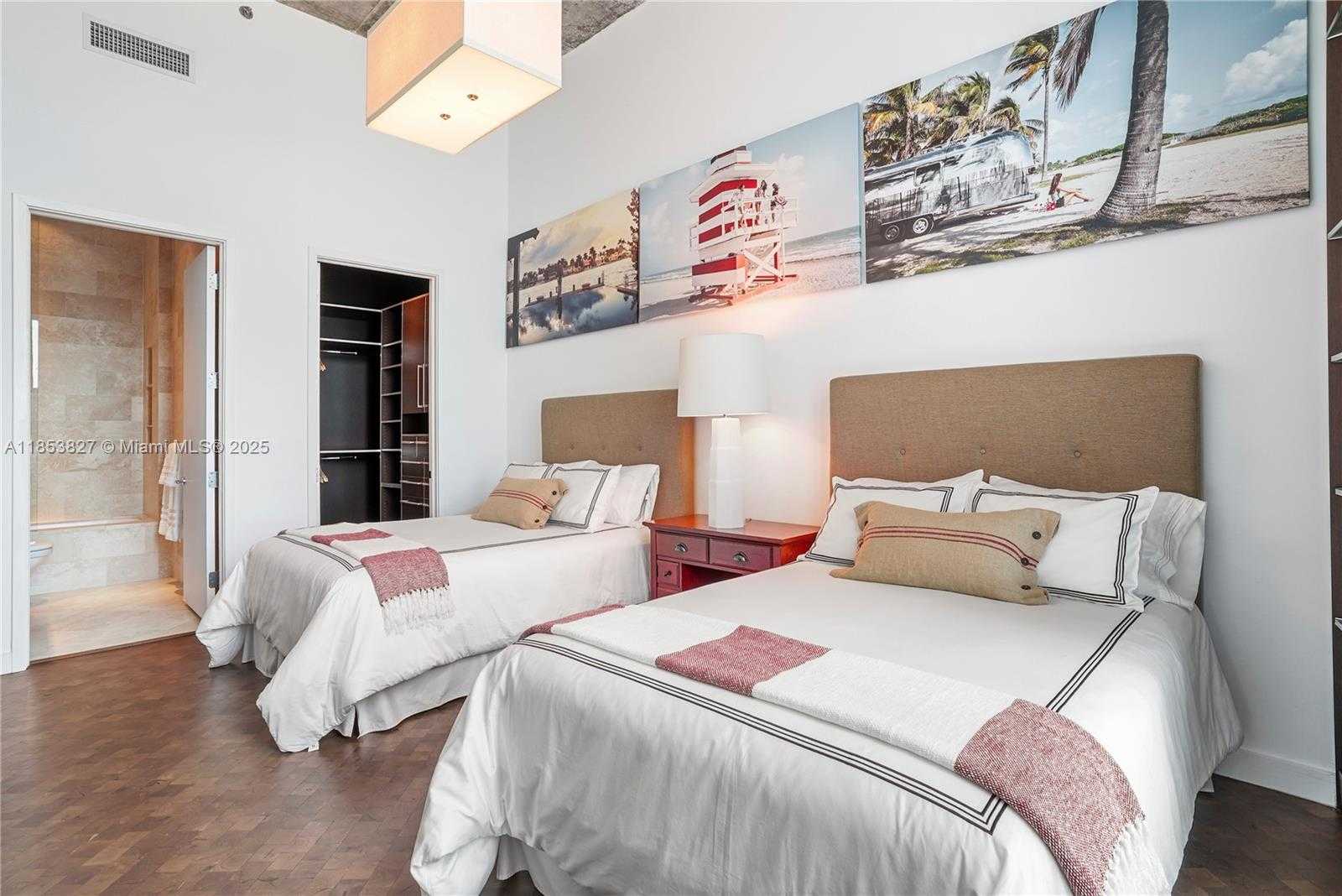 Small Image of 5959 COLLINS AVE #2007, Miami Beach Number 30