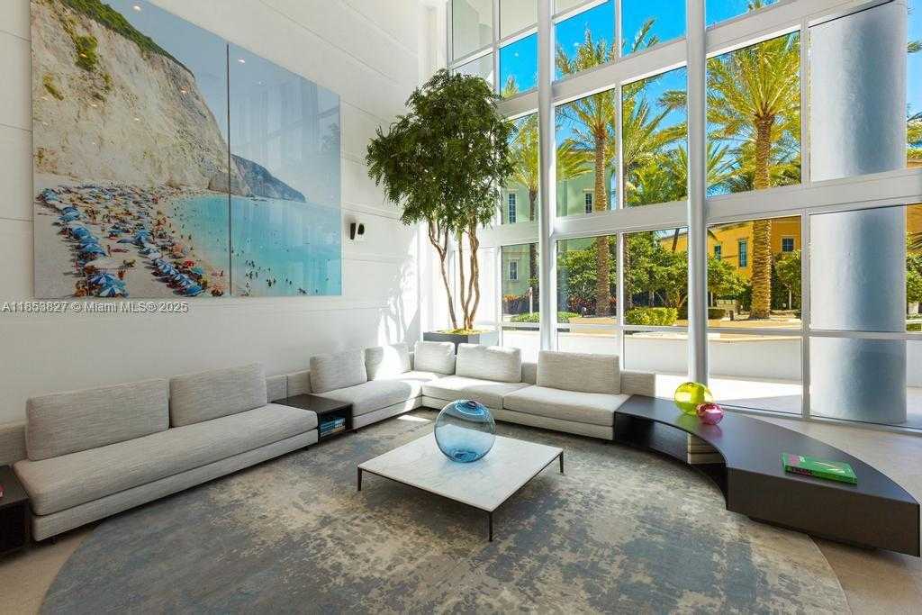 Small Image of 5959 COLLINS AVE #2007, Miami Beach Number 45