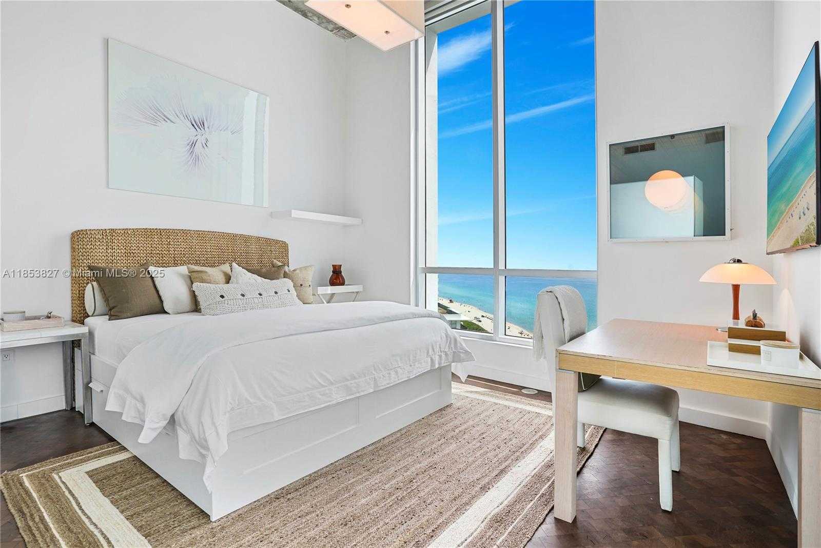 Small Image of 5959 COLLINS AVE #2007, Miami Beach Number 8