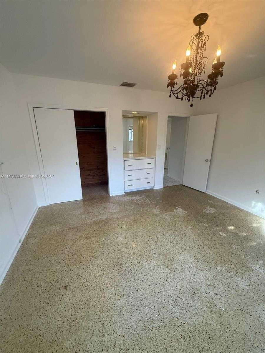 Small Image of 700 SOUTH SHORE DR #700, Miami Beach Number 20