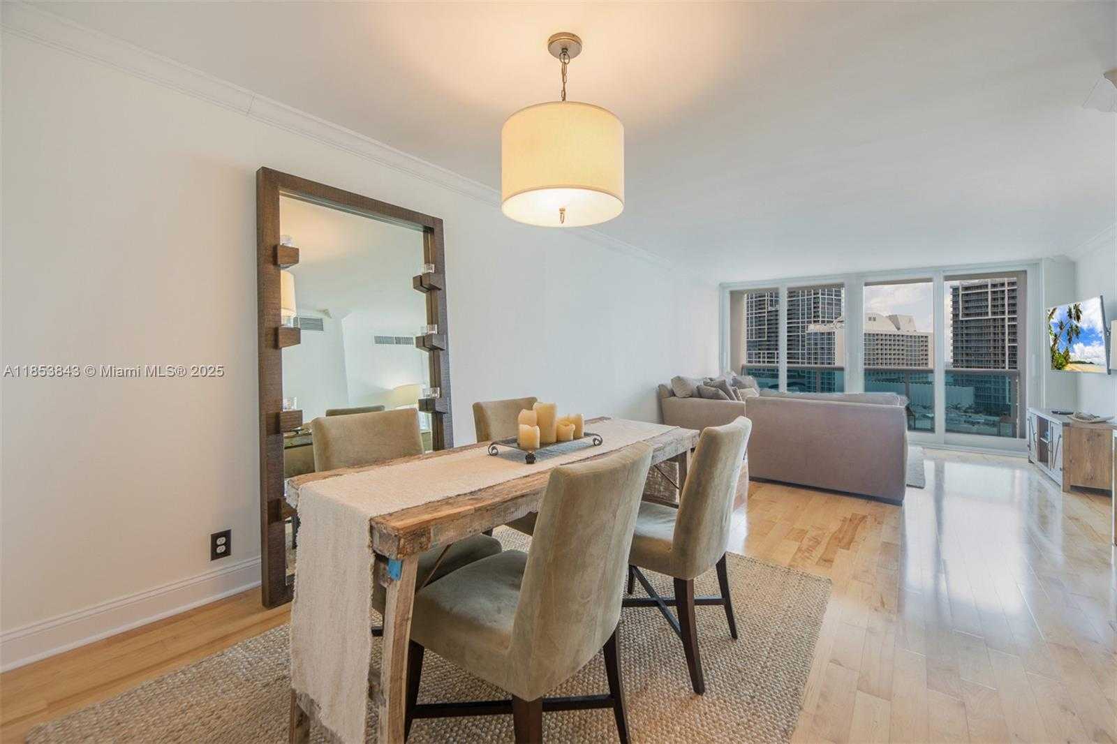 Small Image of 6770 INDIAN CREEK DR #12A, Miami Beach Number 10
