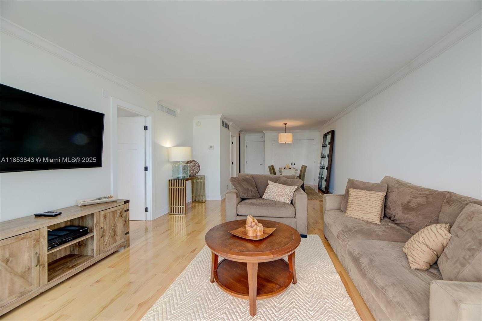 Small Image of 6770 INDIAN CREEK DR #12A, Miami Beach Number 12