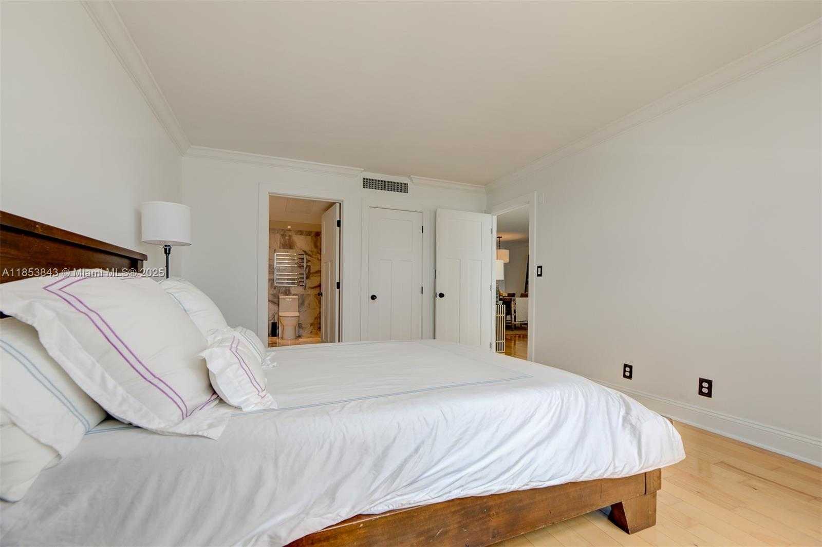 Small Image of 6770 INDIAN CREEK DR #12A, Miami Beach Number 26