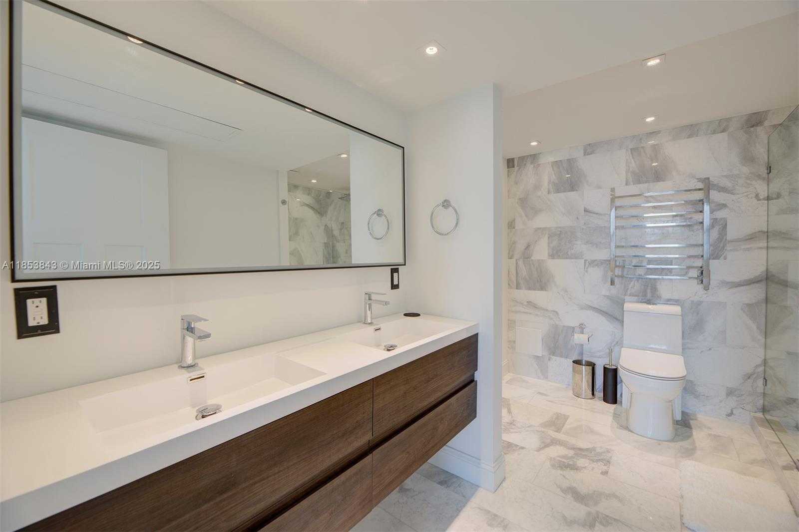 Small Image of 6770 INDIAN CREEK DR #12A, Miami Beach Number 27