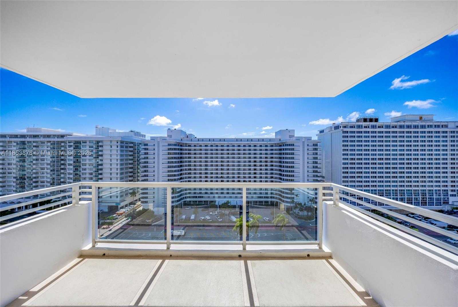 Small Image of 5600 COLLINS AVE #9B, Miami Beach Number 5