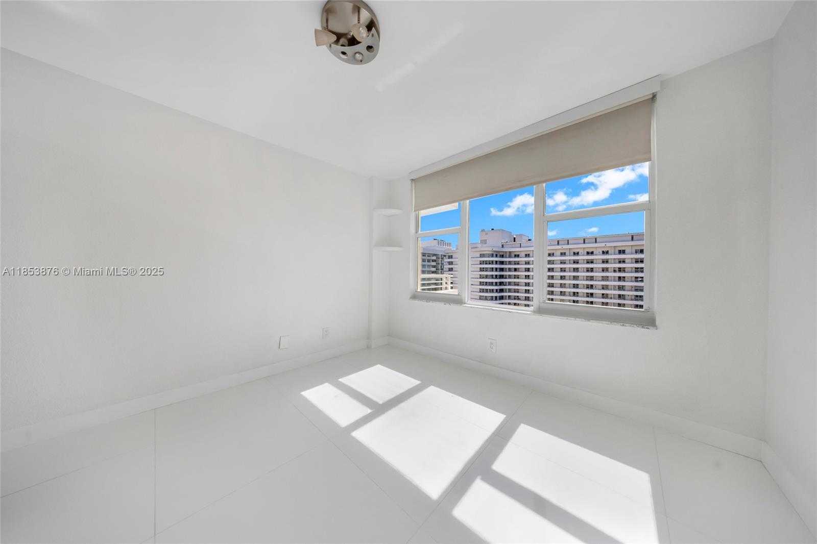 Small Image of 5600 COLLINS AVE #9B, Miami Beach Number 8