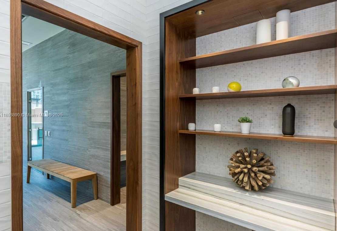 Small Image of 45 SOUTH WEST 9TH ST #2510, Miami Number 18