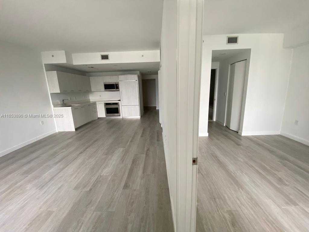 Small Image of 45 SOUTH WEST 9TH ST #2510, Miami Number 27