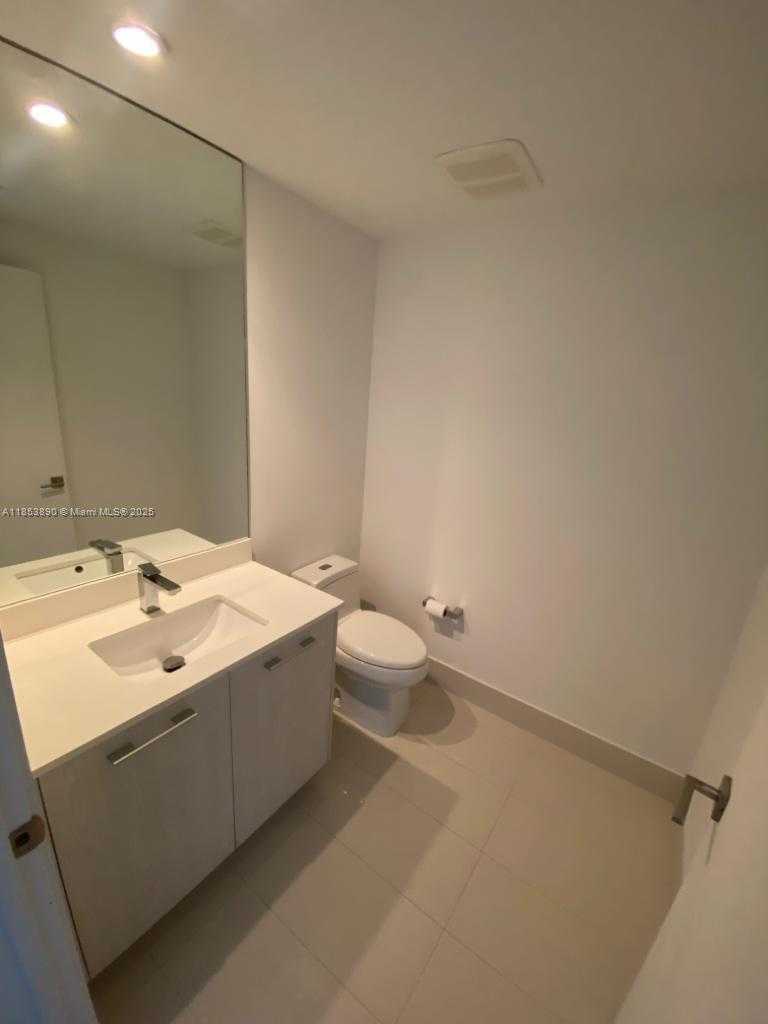 Small Image of 45 SOUTH WEST 9TH ST #2510, Miami Number 34
