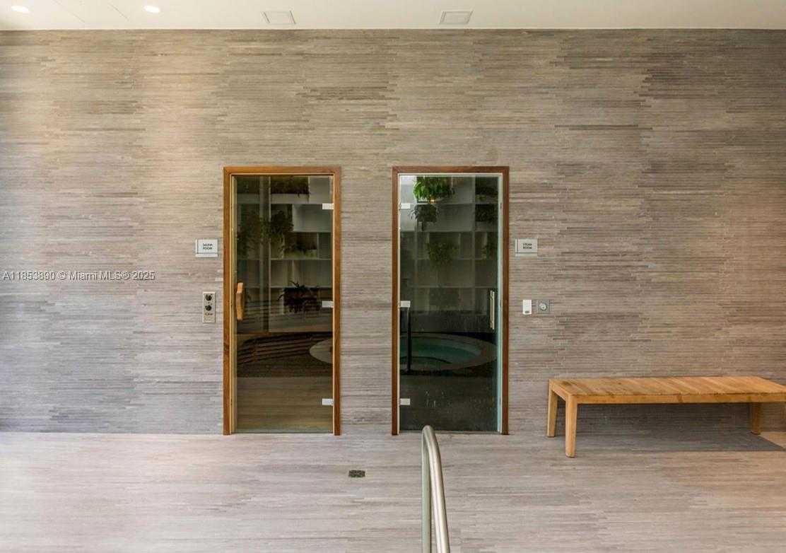 Small Image of 45 SOUTH WEST 9TH ST #2510, Miami Number 7