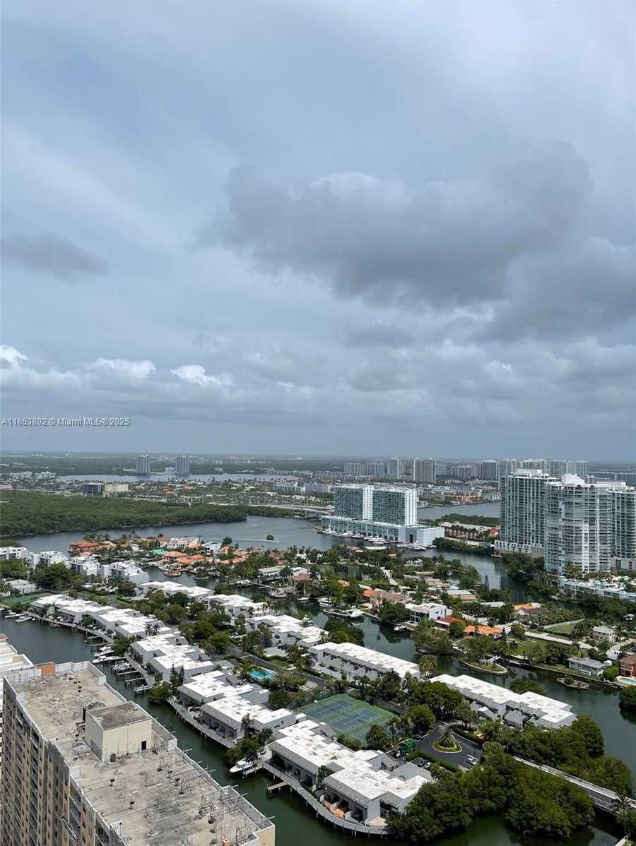 Small Image of 15901 COLLINS AVE #3405, Sunny Isles Beach Number 3