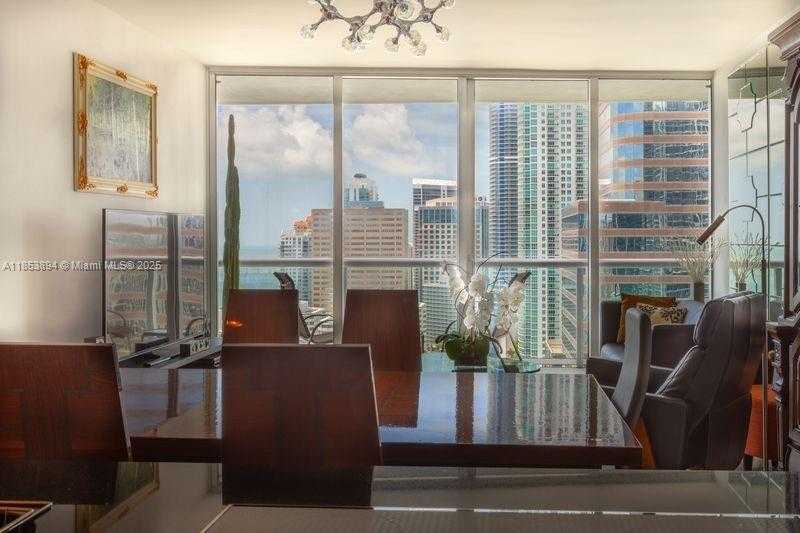 Small Image of 495 BRICKELL AVE #2911, Miami Number 12