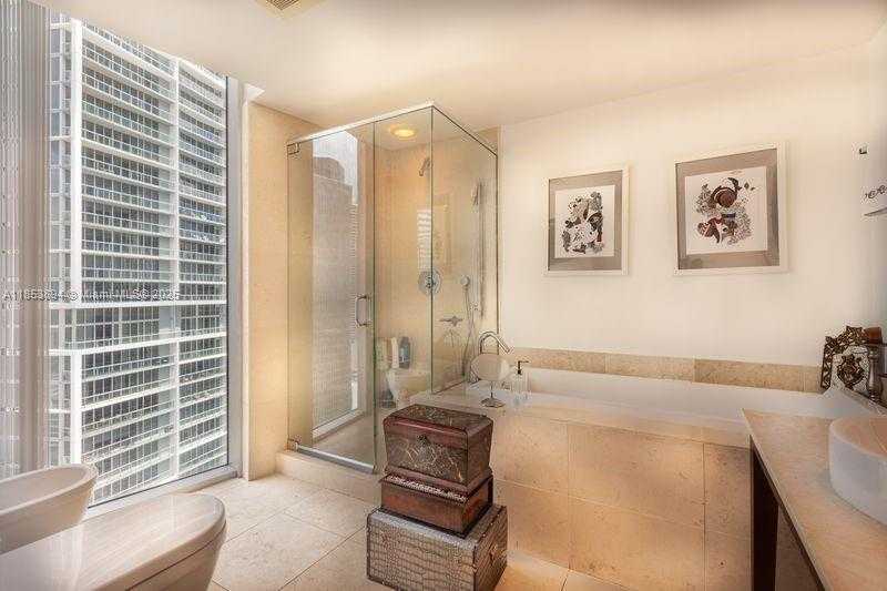 Small Image of 495 BRICKELL AVE #2911, Miami Number 19