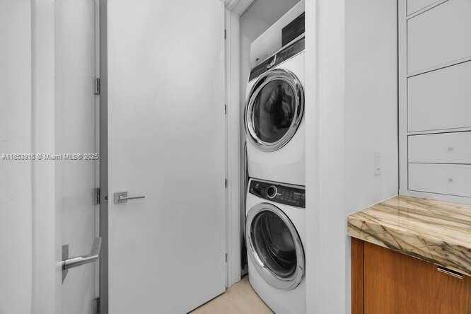 Small Image of 2831 SOUTH BAYSHORE DR #702, Miami Number 13