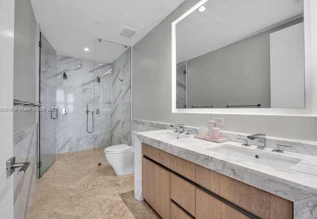 Small Image of 2831 SOUTH BAYSHORE DR #702, Miami Number 17