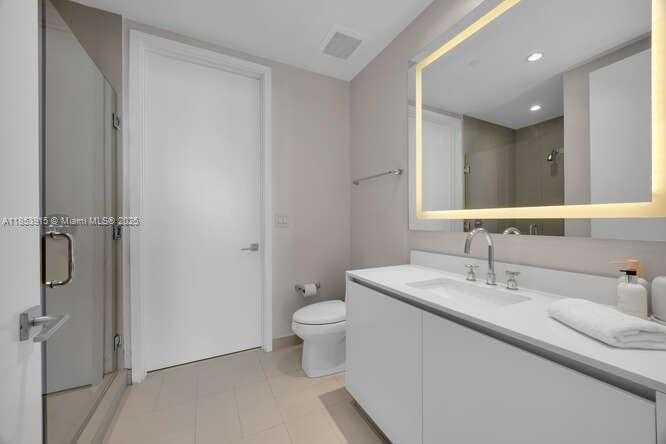 Small Image of 2831 SOUTH BAYSHORE DR #702, Miami Number 20