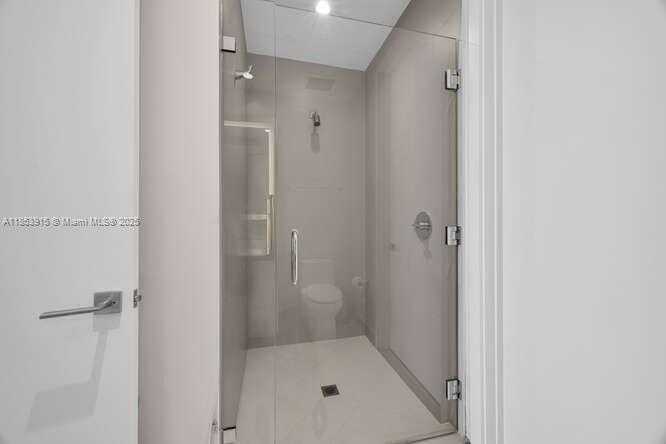 Small Image of 2831 SOUTH BAYSHORE DR #702, Miami Number 21