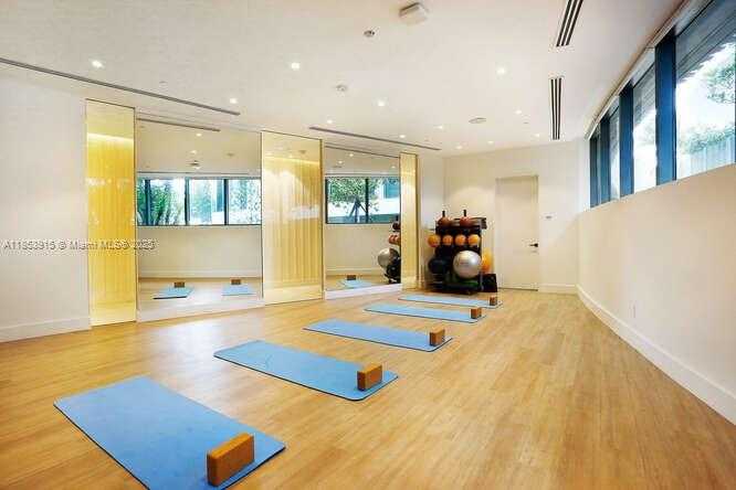 Small Image of 2831 SOUTH BAYSHORE DR #702, Miami Number 29
