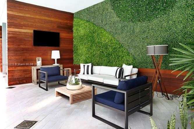 Small Image of 2831 SOUTH BAYSHORE DR #702, Miami Number 33