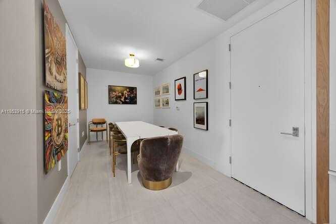 Small Image of 2831 SOUTH BAYSHORE DR #702, Miami Number 5