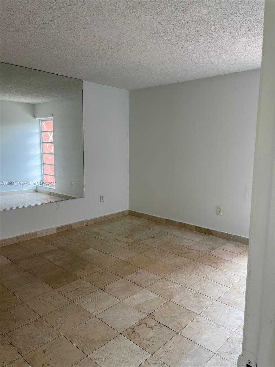 Small Image of 4721 NORTH WEST 7TH ST #305-12, Miami Number 6
