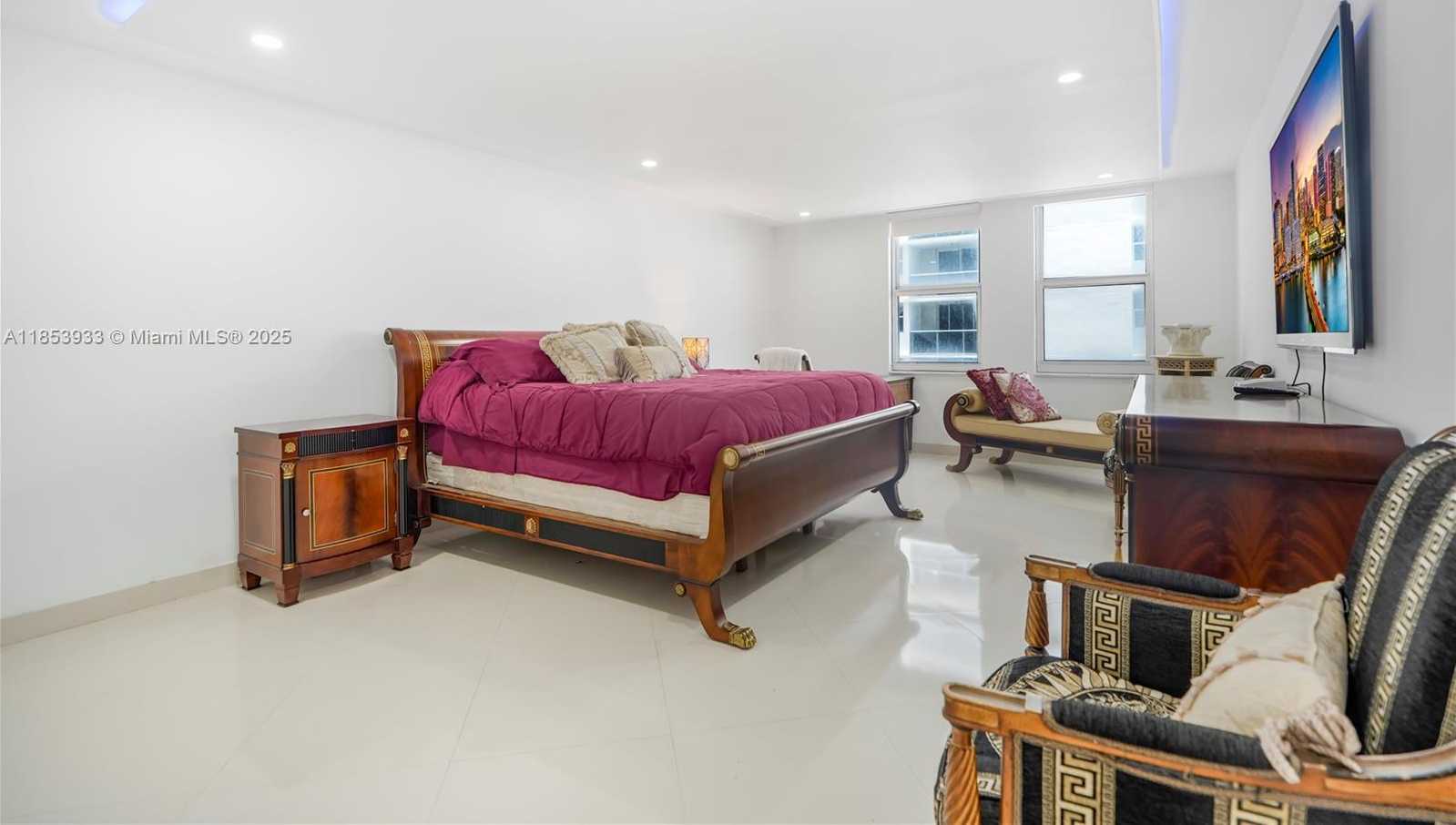 Small Image of 1912 SOUTH OCEAN DR #3D, Hallandale Beach Number 15