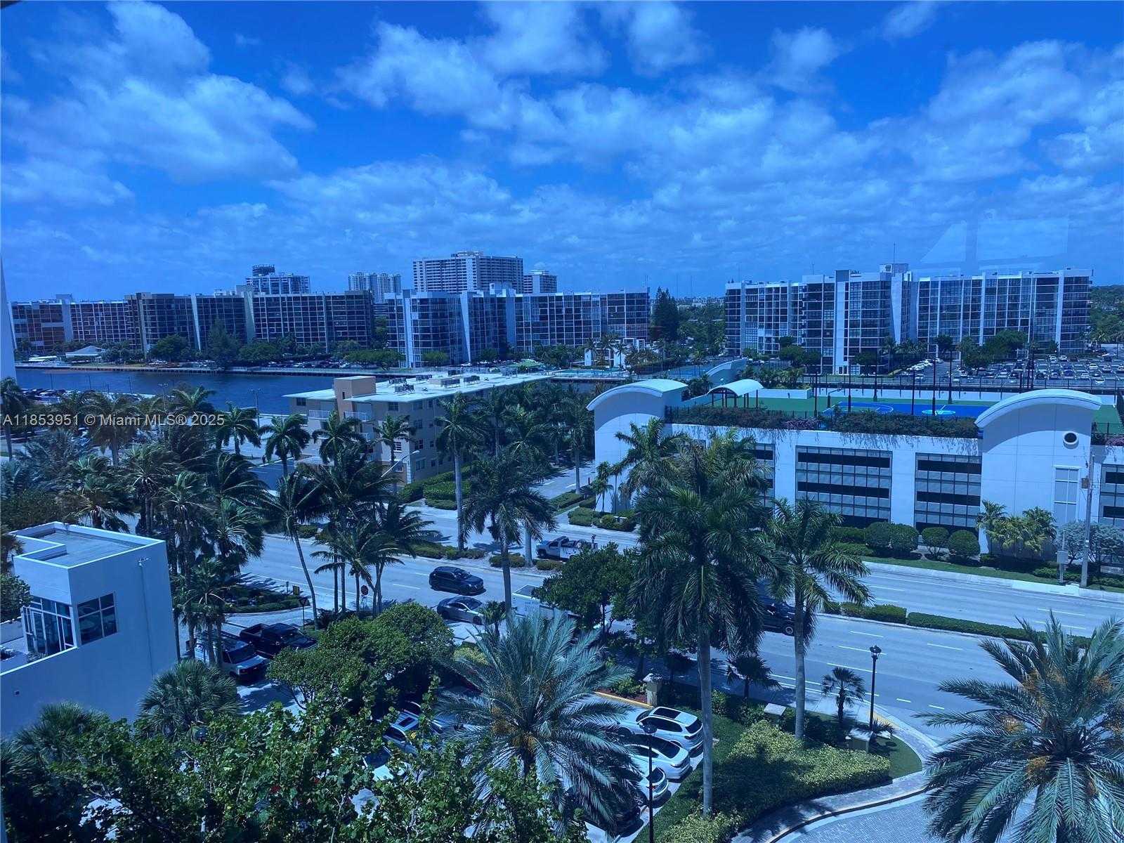 Small Image of 2501 SOUTH OCEAN DR #828, Hollywood Number 18