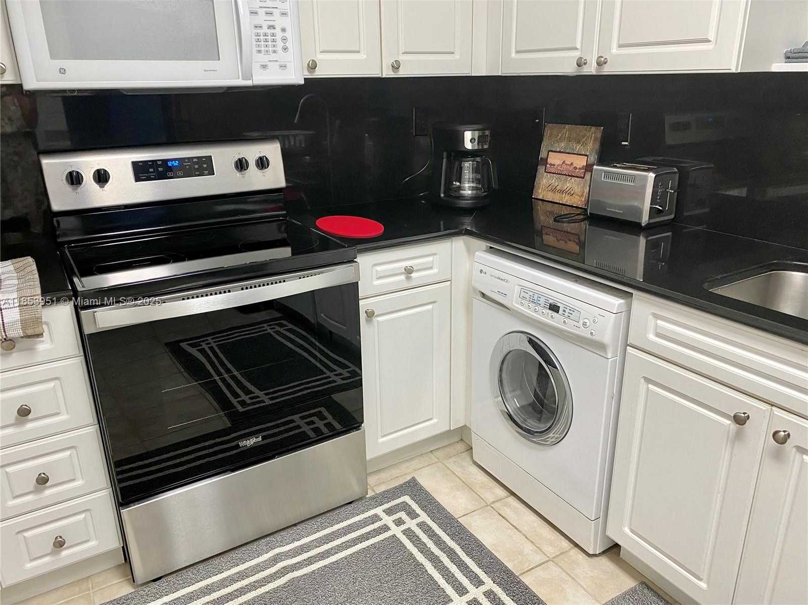 Small Image of 2501 SOUTH OCEAN DR #828, Hollywood Number 34