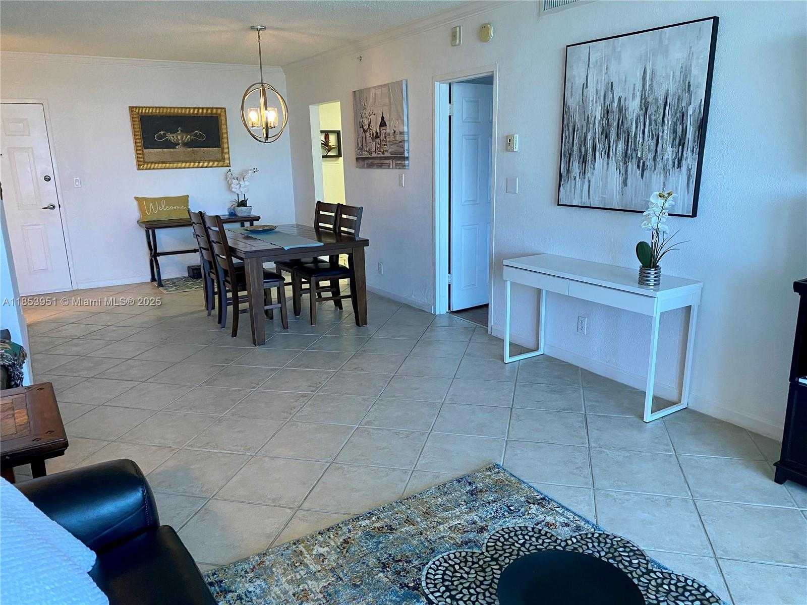 Small Image of 2501 SOUTH OCEAN DR #828, Hollywood Number 37