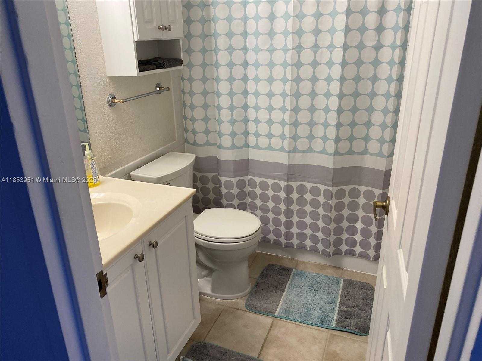 Small Image of 2501 SOUTH OCEAN DR #828, Hollywood Number 4