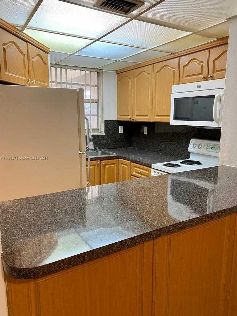 Small Image of 8810 FONTAINEBLEAU BLVD #214, Miami Number 9