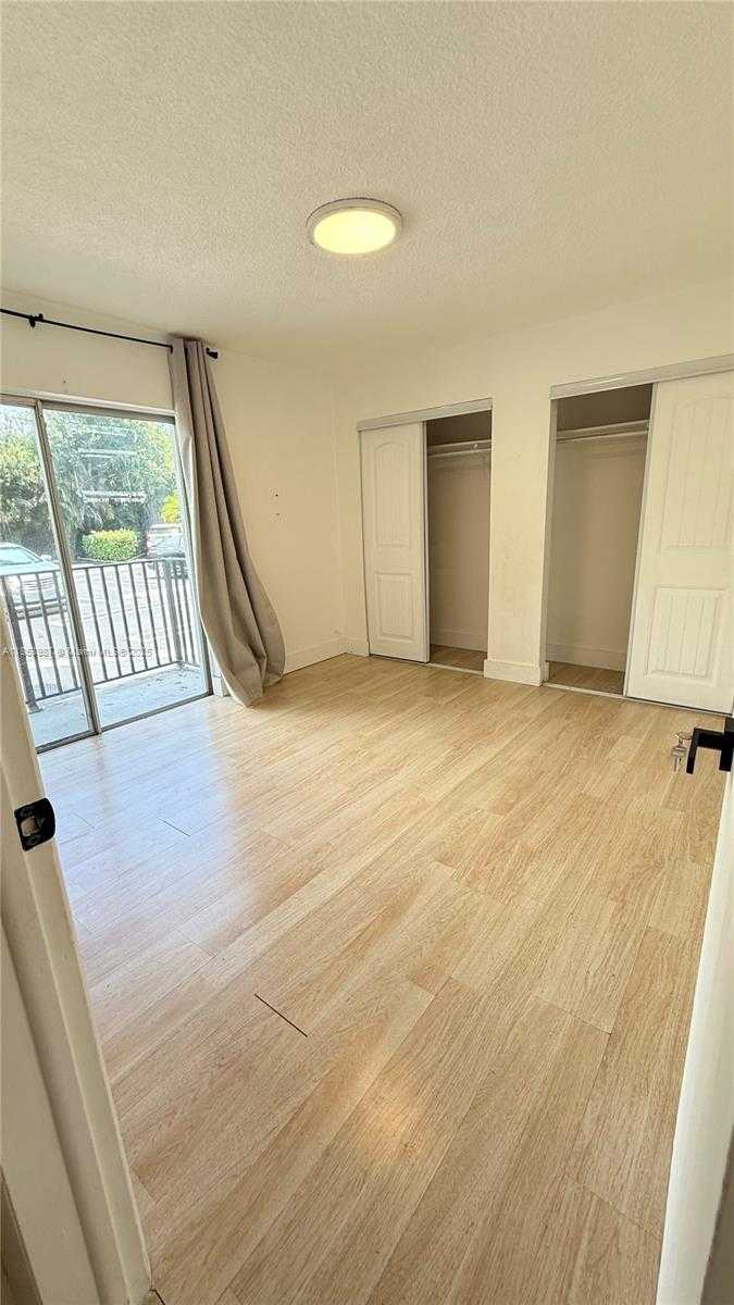 Small Image of 2498 SOUTH WEST 17TH AVE #4105, Miami Number 25
